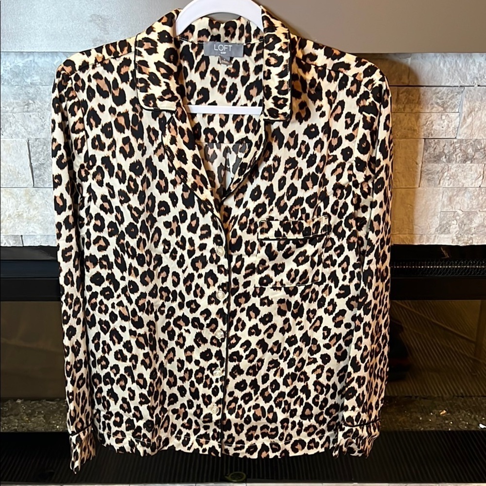 LOFT Satin Leopard print pajama set size Small NWOT